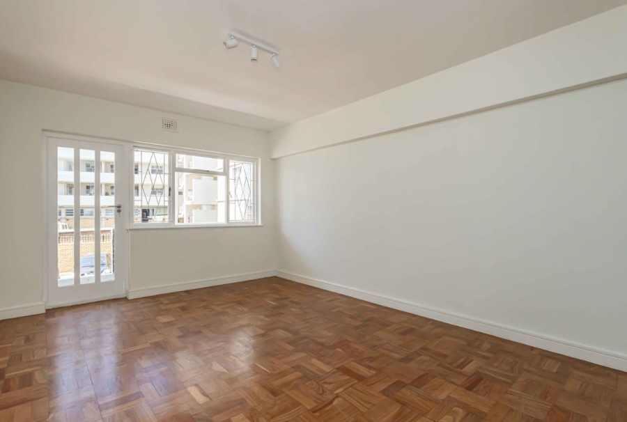 0 Bedroom Property for Sale in Sea Point Western Cape